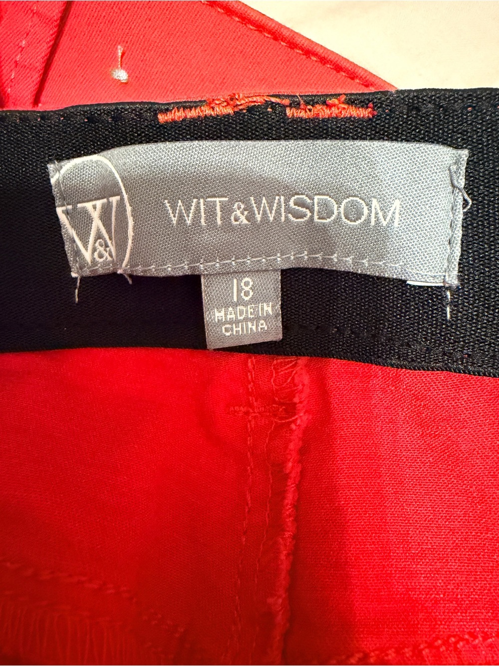Women's Soft Coral Stretch Skinny Jeans - Picture 3 of 3